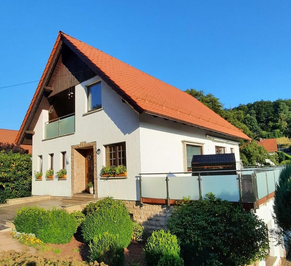 Wolfsburg-Unkeroda Ferienwohnung Am Rennsteig Bei Eisenach - Ilona Schmidt מראה חיצוני תמונה